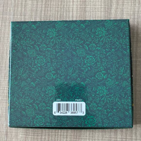 2005 White House Historical Association Christmas Tree Ornament - Picture 3 of 7